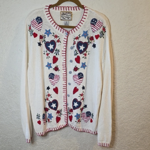 Heirloom Collectibles Sweaters - Patriotic Heart and Star Cardigan
